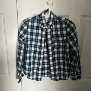 Abercrombie boys button down shirt.  Size medium.